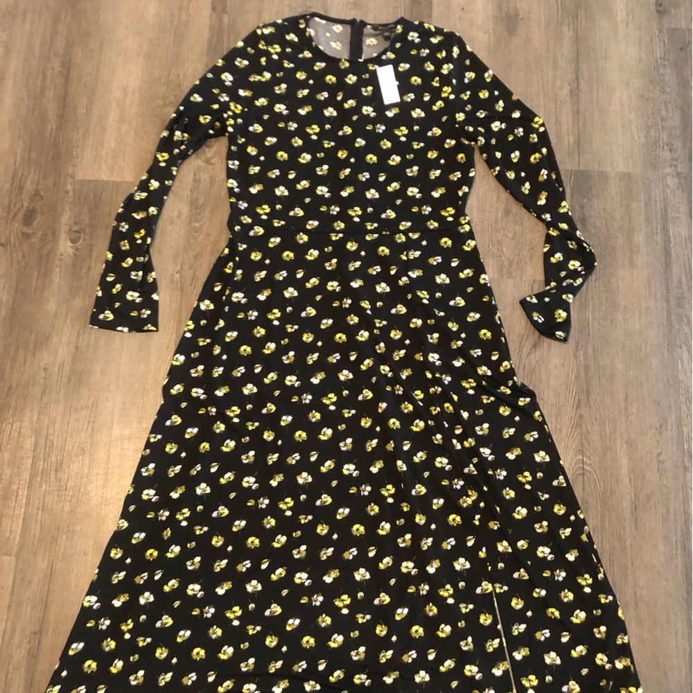 Banana Republic long sleeve black dress